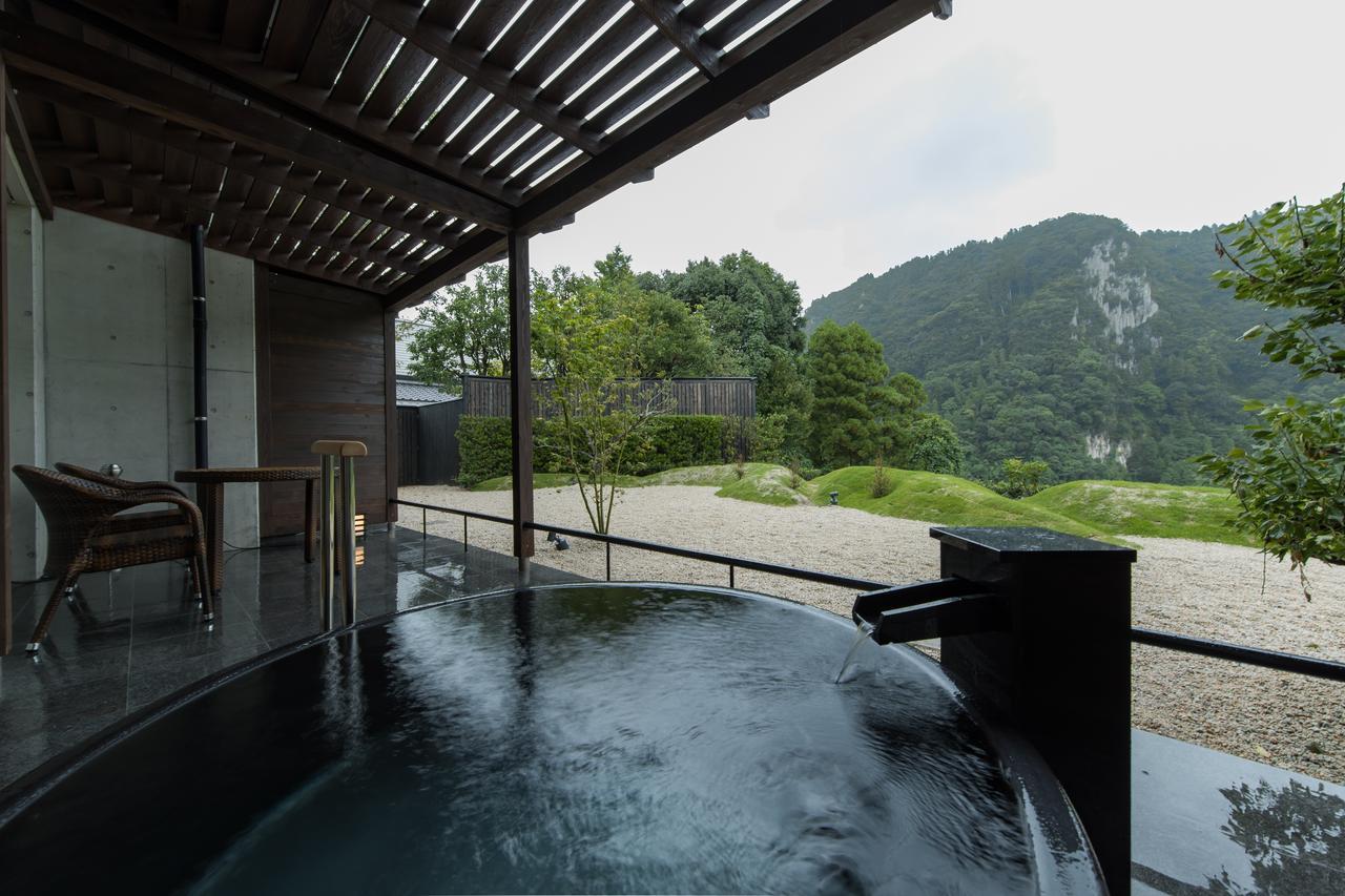 Okuhita Onsen Umehibiki Hotel Buitenkant foto