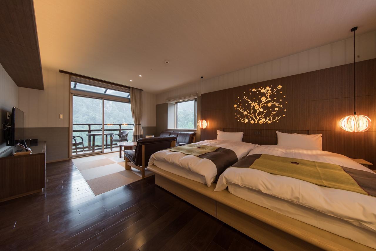 Okuhita Onsen Umehibiki Hotel Buitenkant foto
