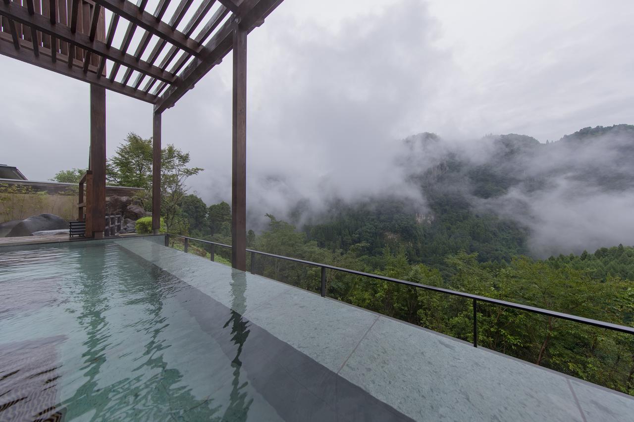 Okuhita Onsen Umehibiki Hotel Buitenkant foto