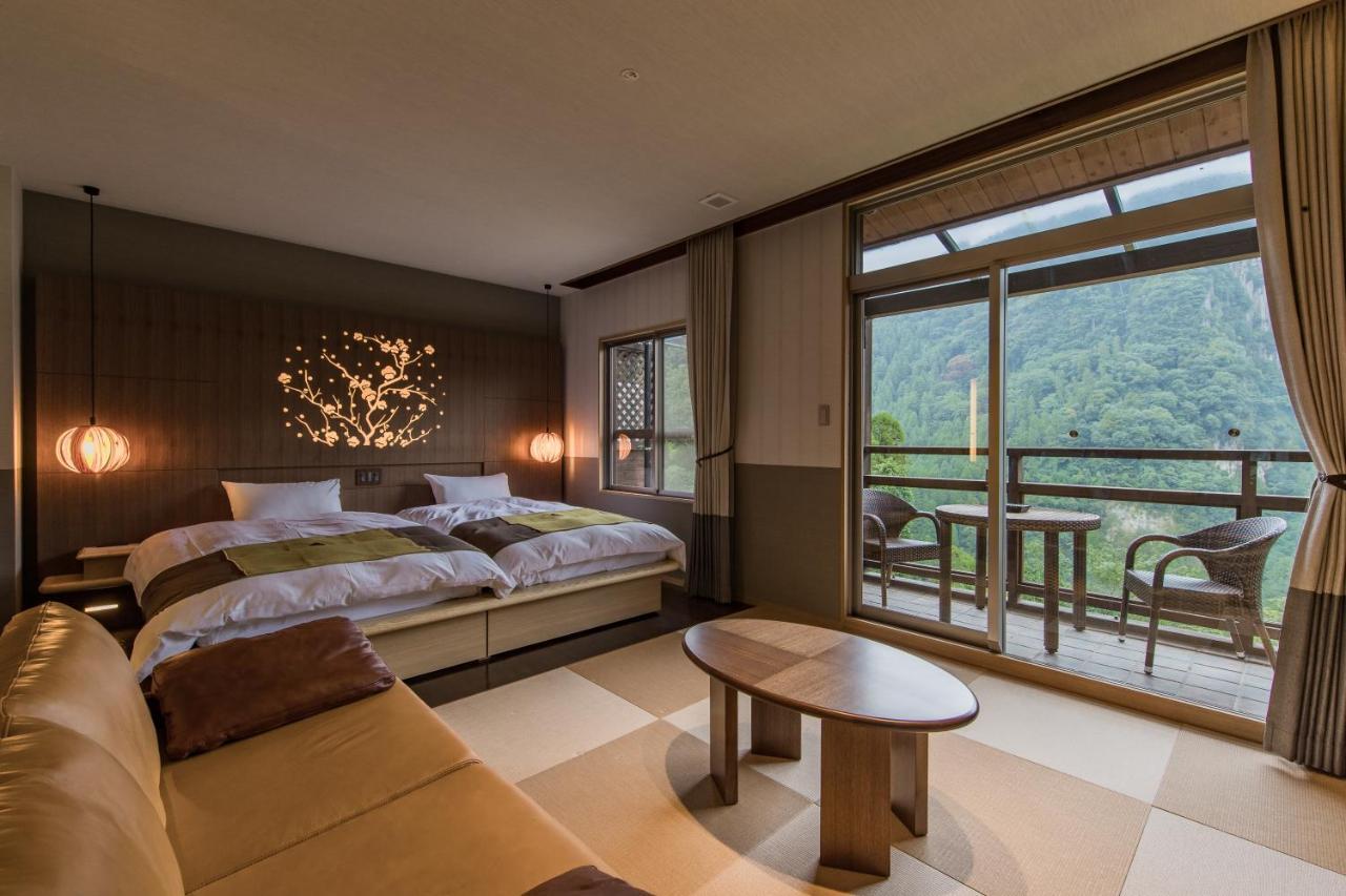 Okuhita Onsen Umehibiki Hotel Buitenkant foto