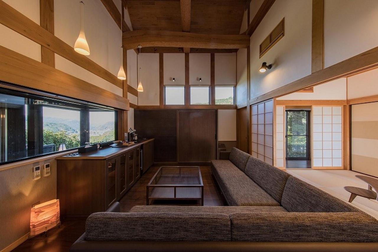 Okuhita Onsen Umehibiki Hotel Buitenkant foto